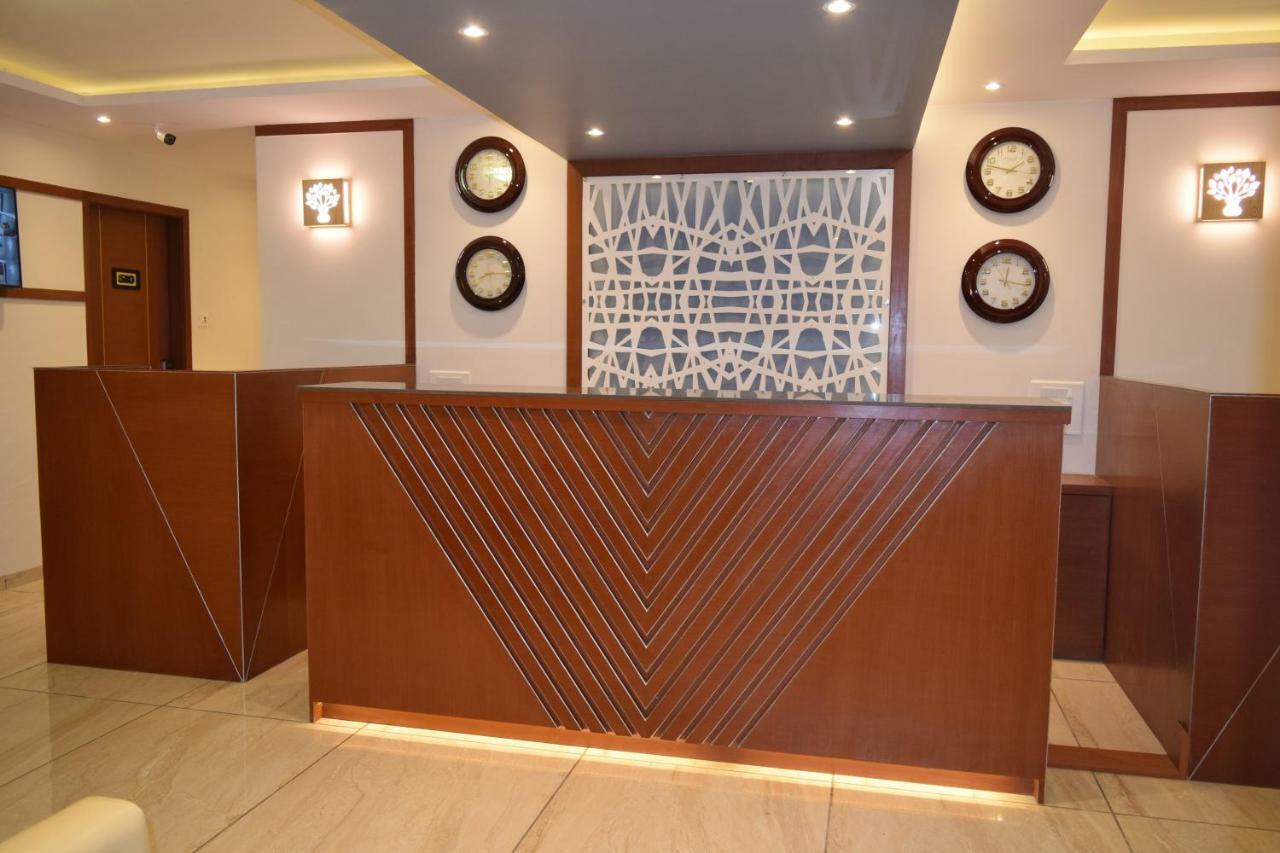 Hotel Aflon Midc Andheri East Mumbai Exterior photo